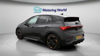CUPRA Born V3