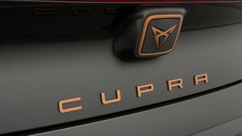 CUPRA Born V3