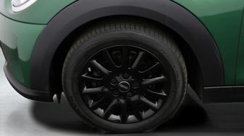 MINI Hatch COOPER CLASSIC