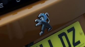 Peugeot E-2008 ALLURE PREMIUM