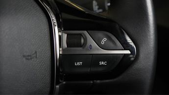 Peugeot E-2008 ALLURE PREMIUM