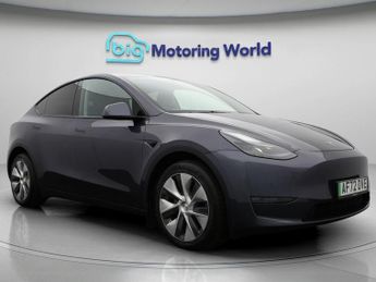 Tesla Model Y LONG RANGE AWD