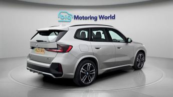 BMW iX1 XDRIVE 30 M SPORT