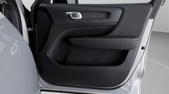 Volvo XC40 RECHARGE CORE