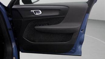 Volvo C40 RECHARGE CORE