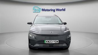 Hyundai KONA PREMIUM