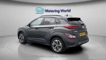 Hyundai KONA PREMIUM