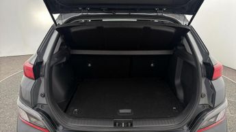 Hyundai KONA PREMIUM