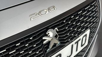 Peugeot E-208 GT
