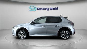 Peugeot E-208 GT