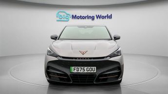 CUPRA Tavascan V1