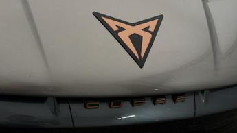 CUPRA Tavascan V1