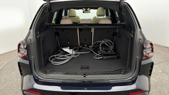 BMW iX3 M SPORT PRO