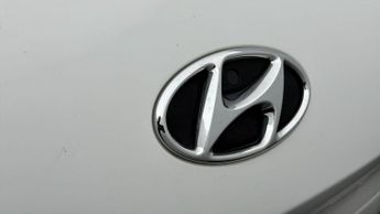 Hyundai KONA PREMIUM