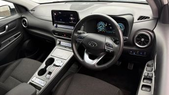 Hyundai KONA PREMIUM