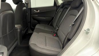 Hyundai KONA PREMIUM