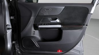 Mercedes-Benz GLA GLA 200 AMG LINE EXECUTIVE