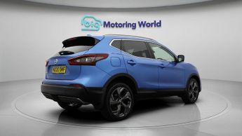 Nissan Qashqai DIG-T TEKNA DCT