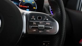 Mercedes-Benz EQA EQA 300 4MATIC AMG LINE PREMIUM