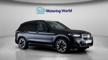 BMW iX3 M SPORT