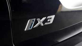 BMW iX3 M SPORT