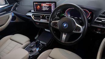 BMW iX3 M SPORT