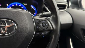 Toyota Corolla ICON TECH