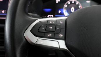 Volkswagen T-Cross SE TSI DSG