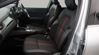 Renault Captur RS LINE E-TECH