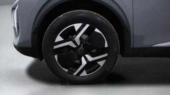Peugeot 2008 PURETECH EAT8 S/S GT