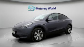 Tesla Model Y LONG RANGE AWD