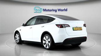 Tesla Model Y LONG RANGE AWD