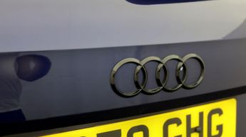 Audi Q2 TFSI S LINE BLACK EDITION