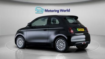 Fiat 500e ACTION