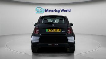 Fiat 500e ACTION