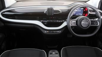 Fiat 500e ACTION
