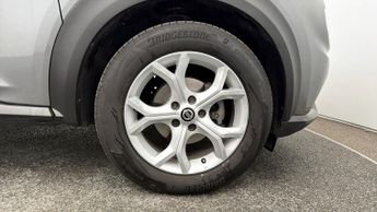 Nissan Juke DIG-T N-CONNECTA DCT