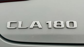 Mercedes-Benz CLA CLA 180 AMG LINE PREMIUM