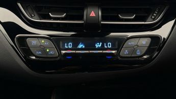 Toyota C-HR ICON
