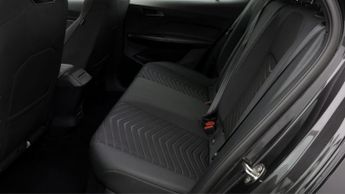 CUPRA Born V1