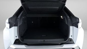 Peugeot E-3008 GT