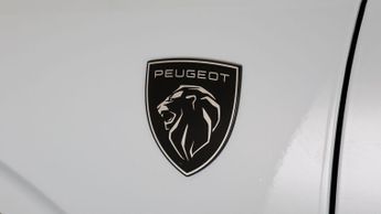 Peugeot E-3008 GT