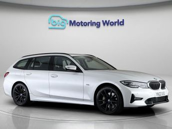 BMW 330 330E SPORT PRO