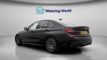 BMW 3 Series 320I M SPORT