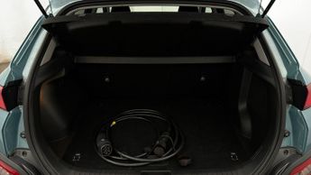 Hyundai KONA PREMIUM