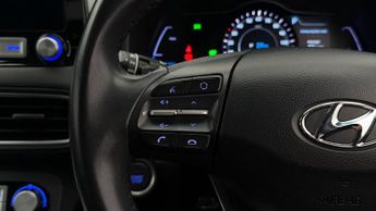 Hyundai KONA PREMIUM