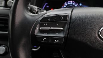 Hyundai KONA PREMIUM