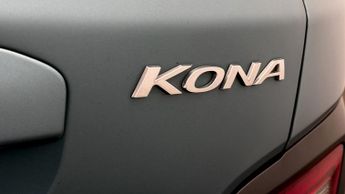 Hyundai KONA PREMIUM