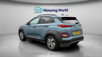 Hyundai KONA PREMIUM