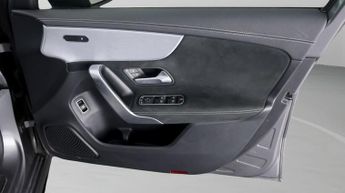 Mercedes-Benz A Class A 250 E AMG LINE EDITION EXECUTIVE
